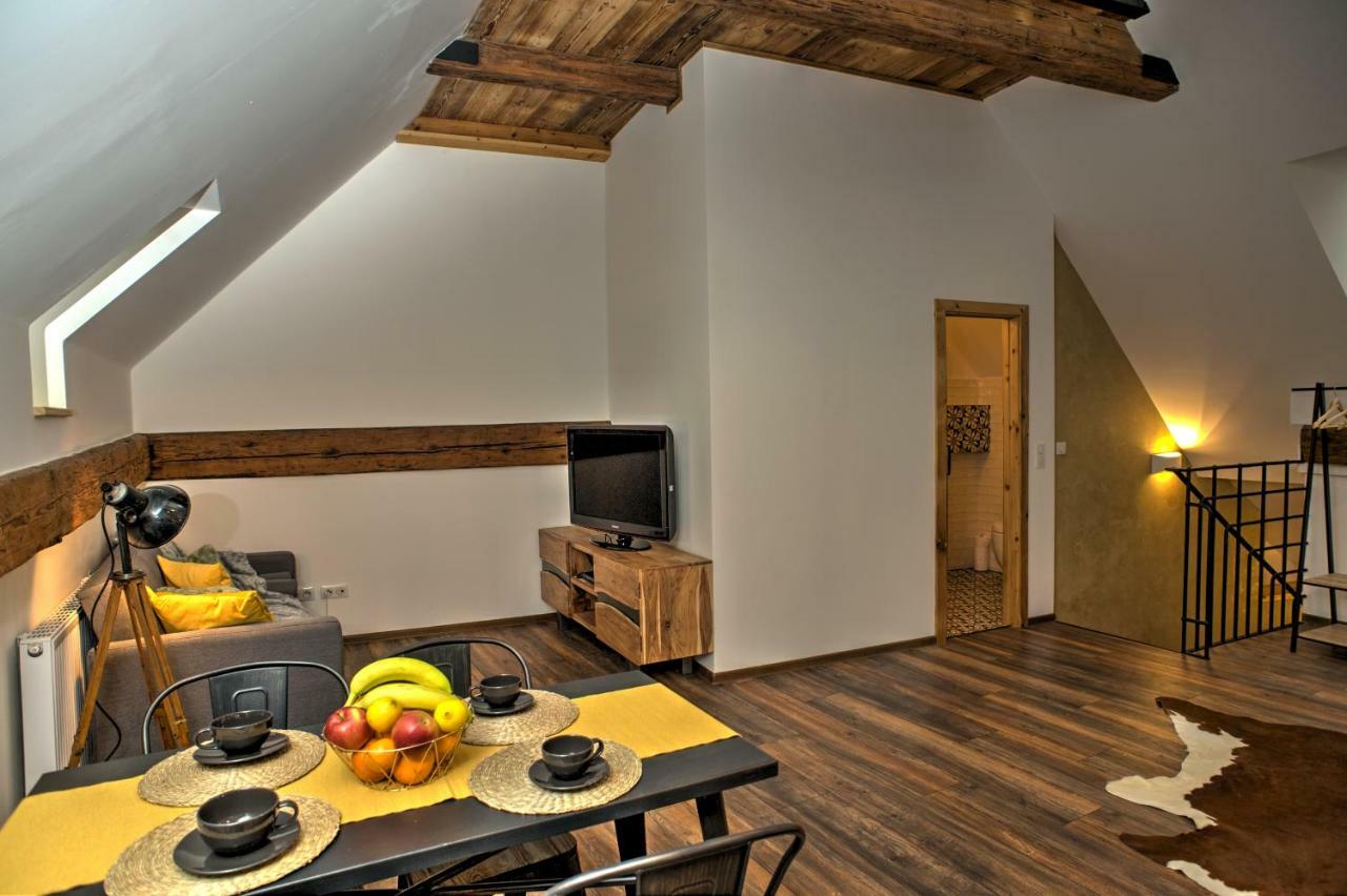 Kristanka - Kouzelne Apartmany Prachatice Exterior photo