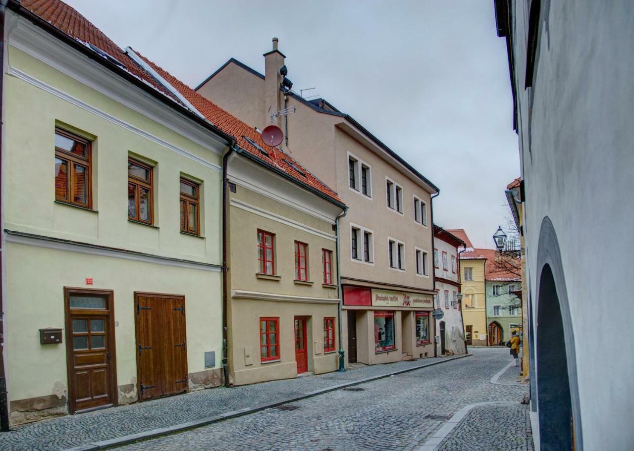 Kristanka - Kouzelne Apartmany Prachatice Exterior photo